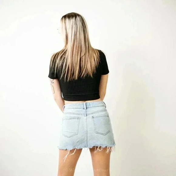 PacSun Distressed Raw Hem Denim A-Line Mini Skirt - Picture 6 of 10